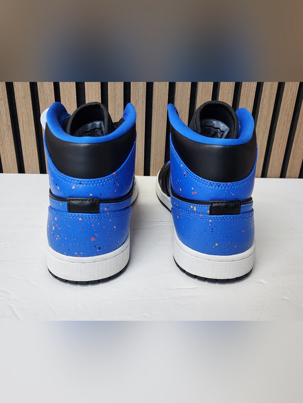 Nike Air Jordan 1 Retro Mid Royal Paint Splatter 554724-048 Mens Size 10.5 - Picture 5 of 14